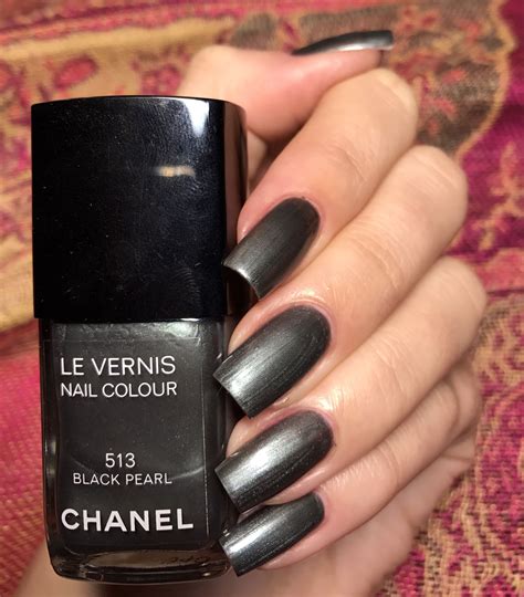 513 black pearl chanel|CHANEL 513 Black Pearl Le Vernis Nail Polish Colour.